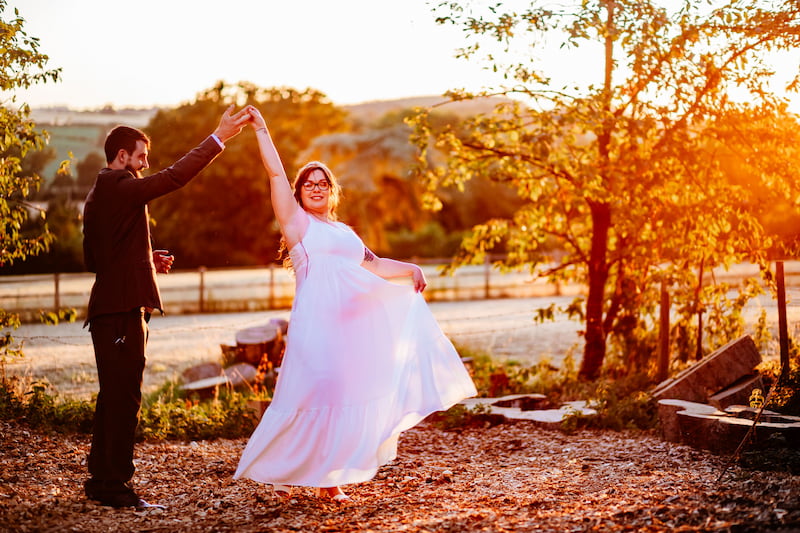 outdoor wedding sedgebrook hall